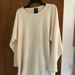 Cute cream/white sweater.